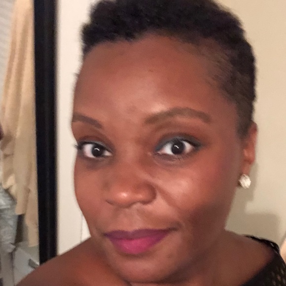 Meet your Posher, Rashida - Picture 1 of 1